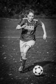 Bild 4144 - B-Juniorinnen TSV Gnutz o.W. - TuS Tensfeld : Ergebnis: 3:2